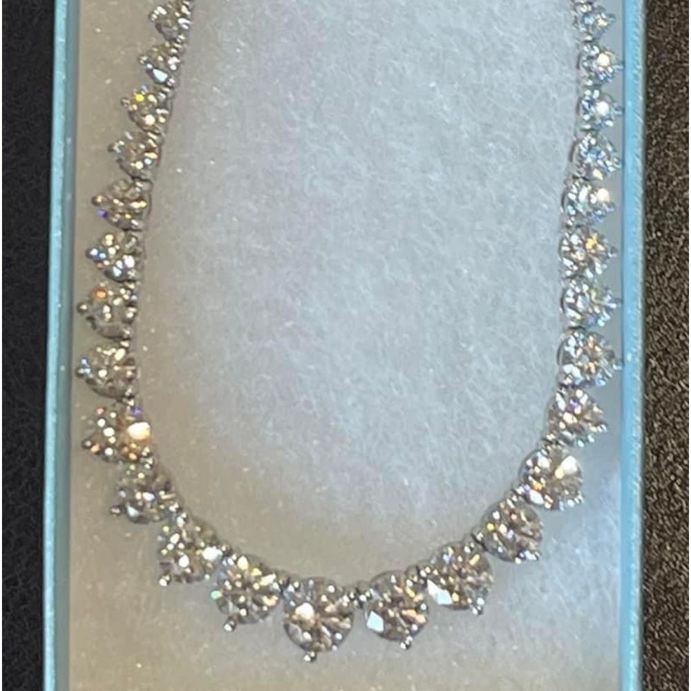 TC everlasting necklace! Retired